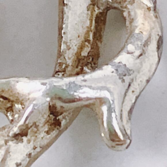 Mid Century AB Rhinestone Floral Brooch Silver Tone Textured Metal Vintage Pin - Picture 7 of 11